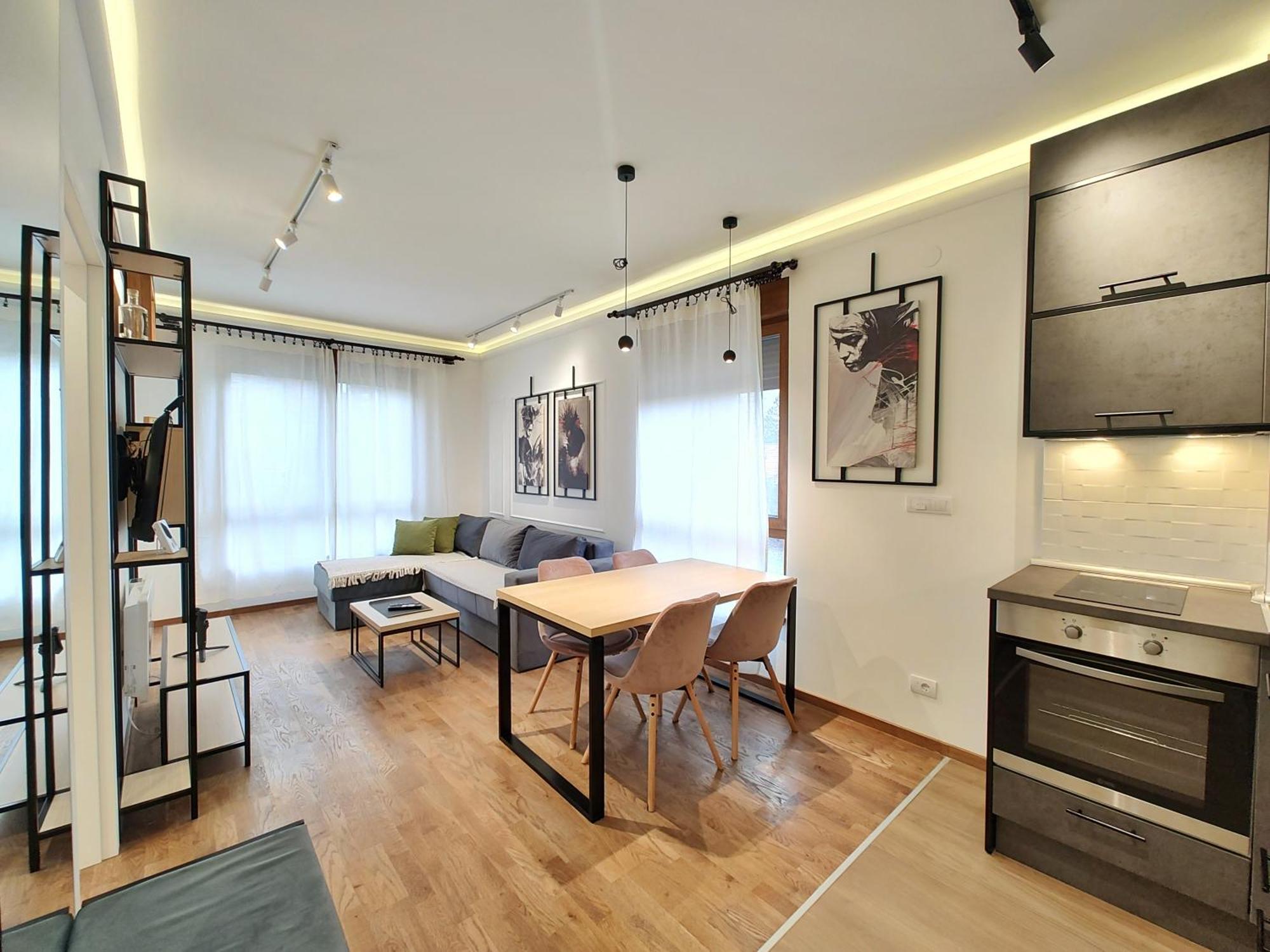 ズラティボール Velika Recepcija Cc Magnetアパートホテル エクステリア 写真